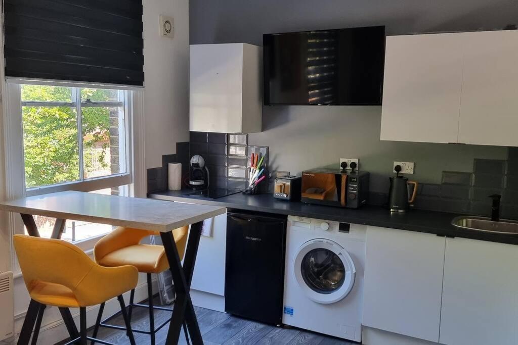 Central London Studio 1Bedroom Eksteriør billede